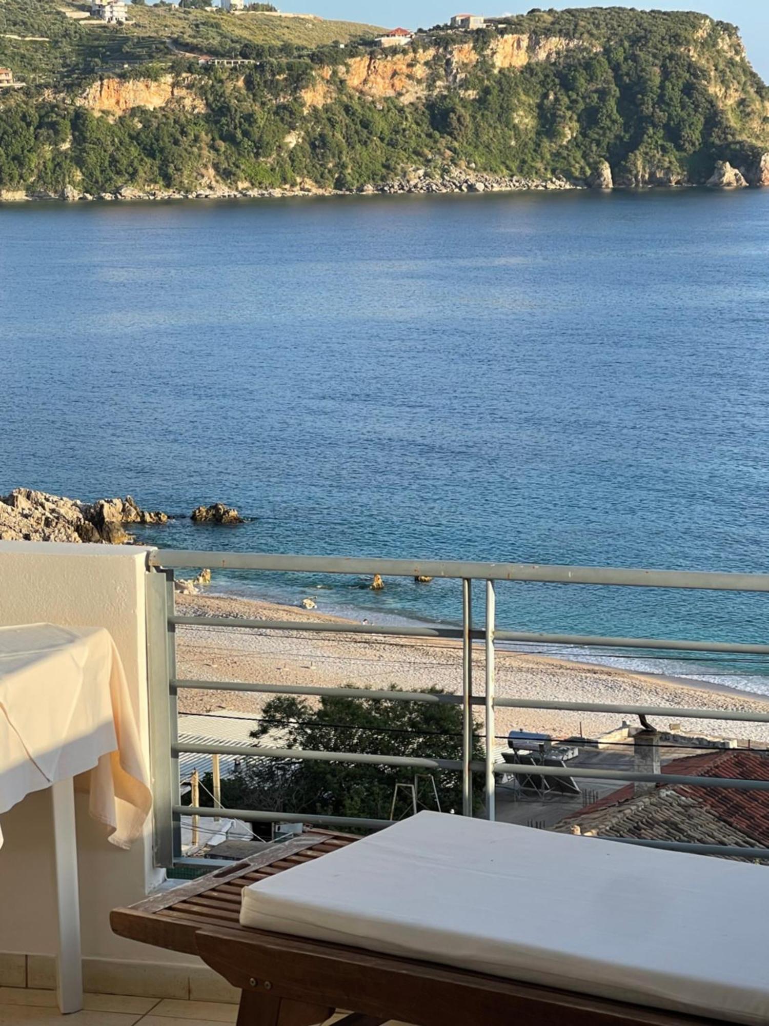 Ionian View Apartment Himare Exterior photo